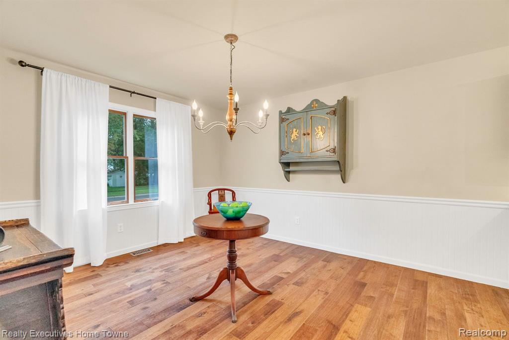 464 CENTRAL Street, Marysville, MI 48040 — Photo 17