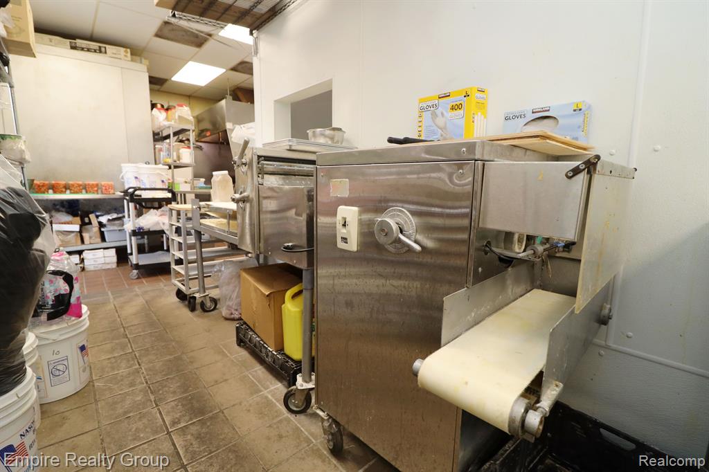 41490 GRAND RIVER Avenue, Suite A, Novi, MI — Photo 33
