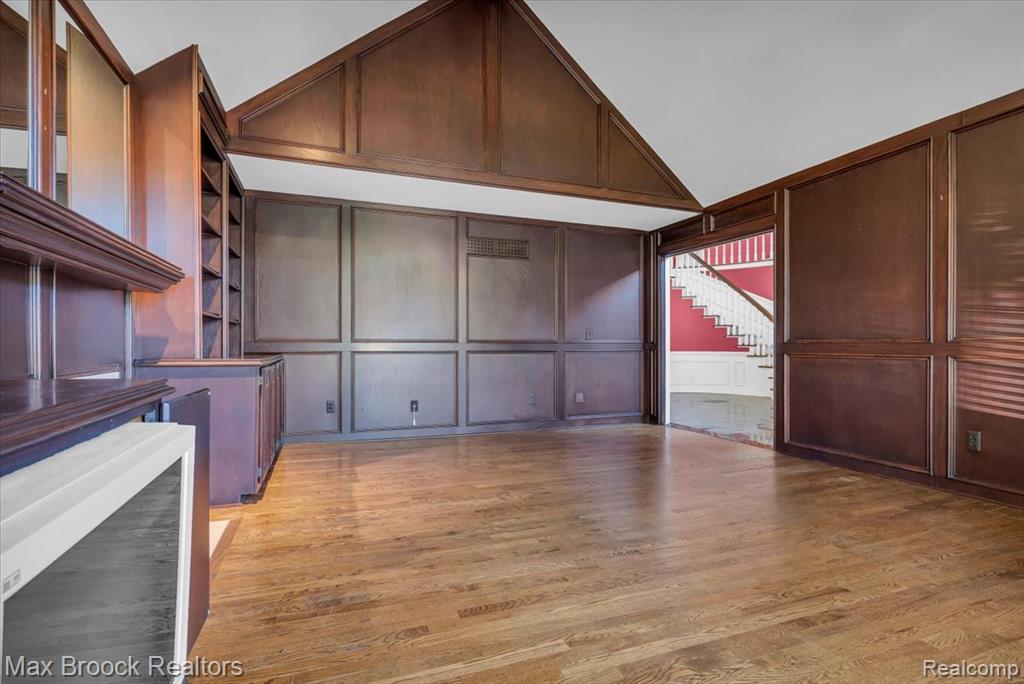 5554 Pine Brooke Court, Bloomfield Hills, MI 48304 — Photo 10