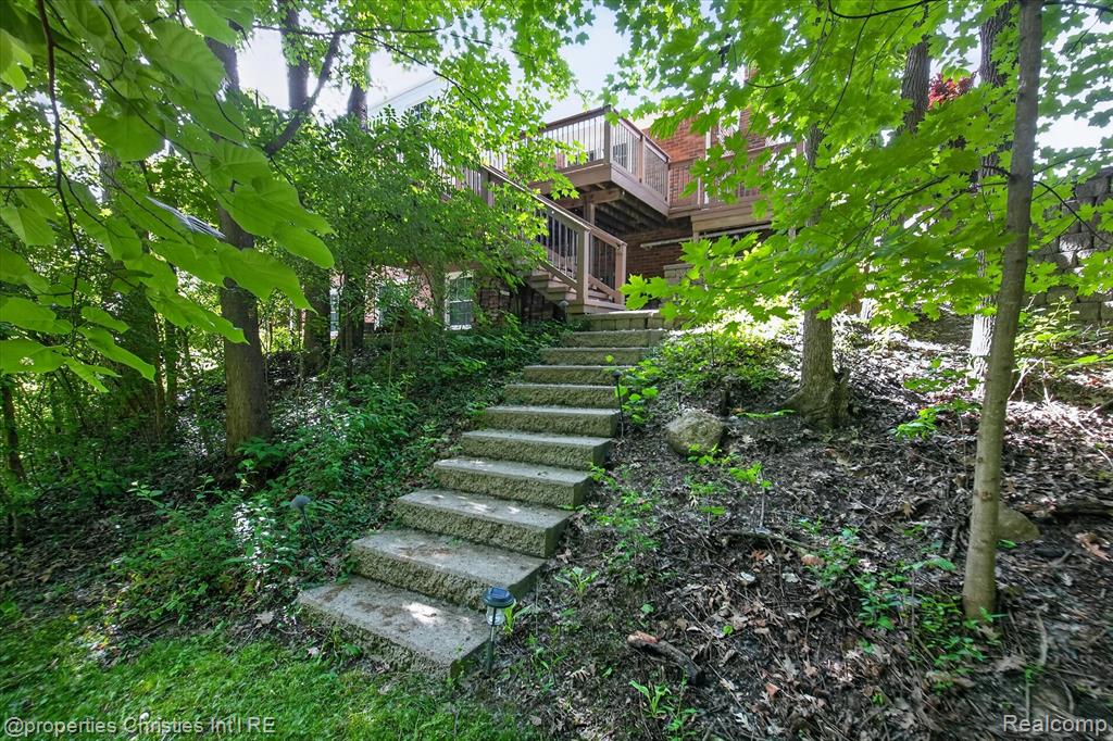 4352 Greenstown Drive, West Bloomfield, MI 48323 — Photo 69