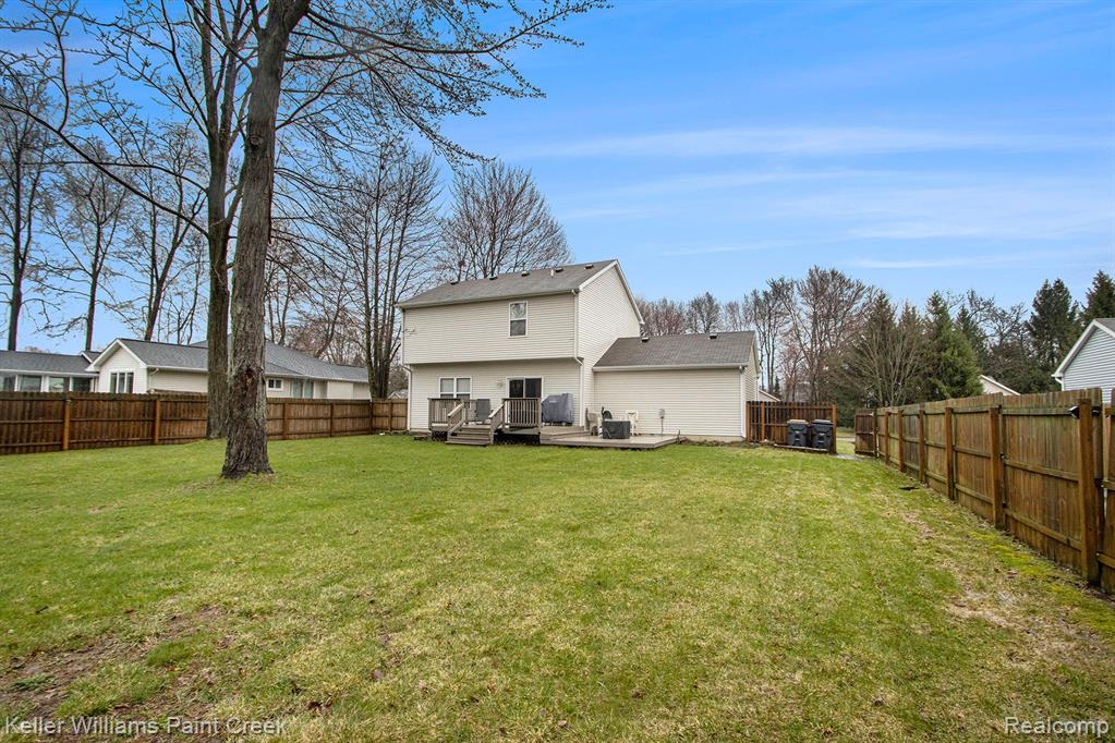 8150 BLACK FOREST Drive, Portage, MI 49002 — Photo 28