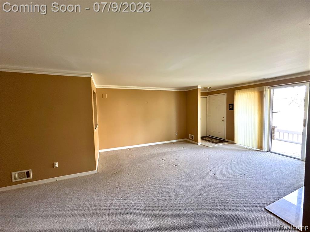 6669 Maple Lakes Drive, West Bloomfield, MI — Photo 7
