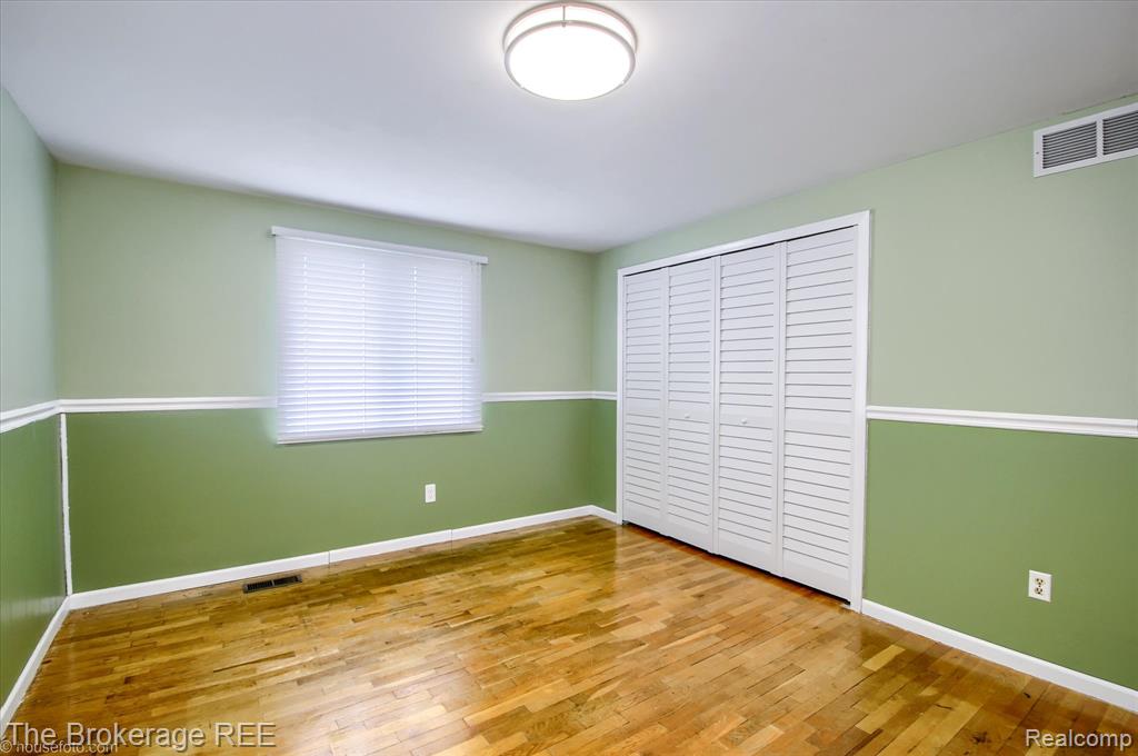 732 E Grand Blanc Road, Grand Blanc, MI 48439 — Photo 19