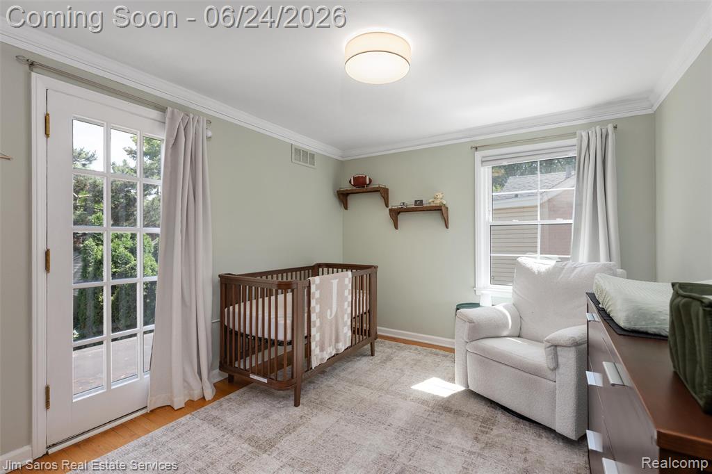 461 Allard Road, Grosse Pointe Farms, MI 48236 — Photo 23