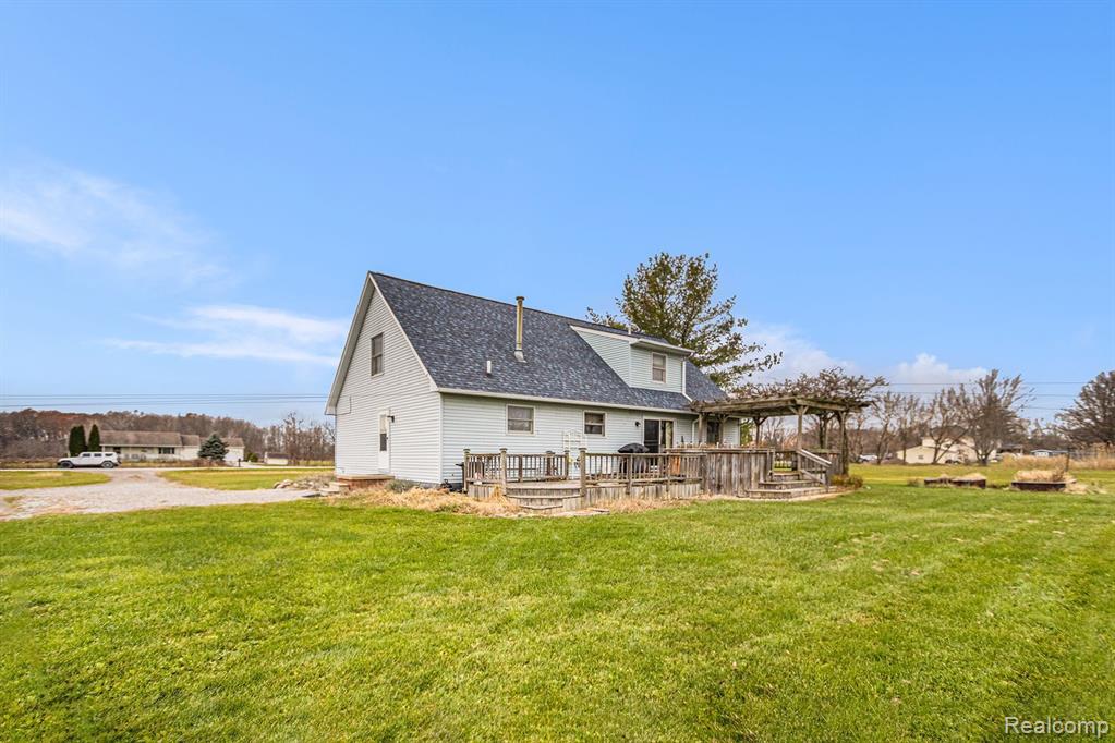 972 COVE Road, Wales, MI — Photo 24
