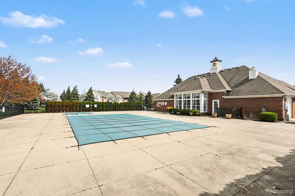 16413 Dominion Drive, Macomb, MI 48044 — Photo 25