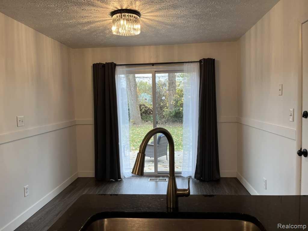 1500 FOLEY Avenue, Ypsilanti, MI 48198 — Photo 9