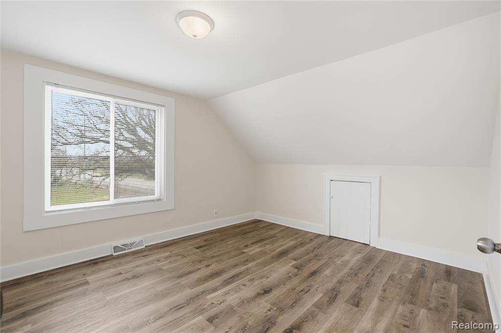 640 Martin Luther King Jr Boulevard S, Pontiac, MI 48341 — Photo 18