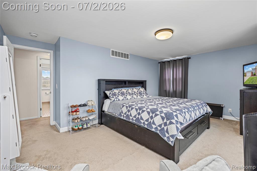 5494 Centerbrook Drive, West Bloomfield, MI — Photo 35