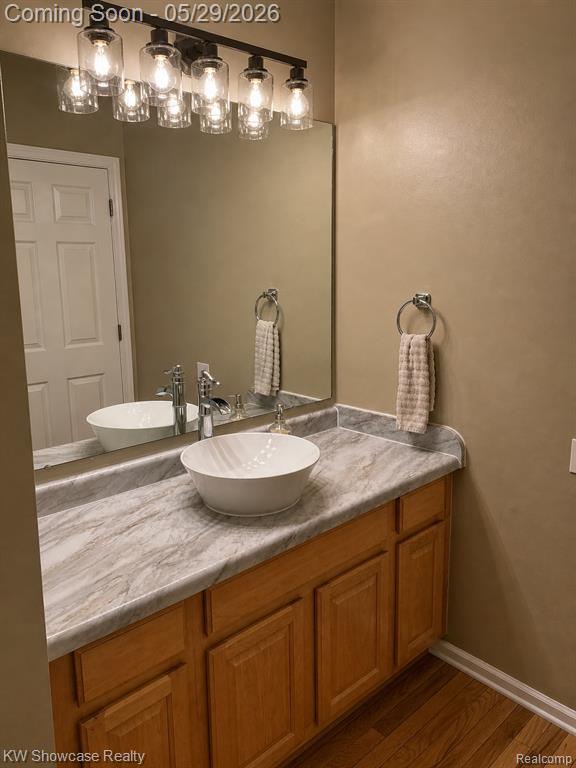 5457 Shelton Drive, Commerce Twp, MI 48382 — Photo 24