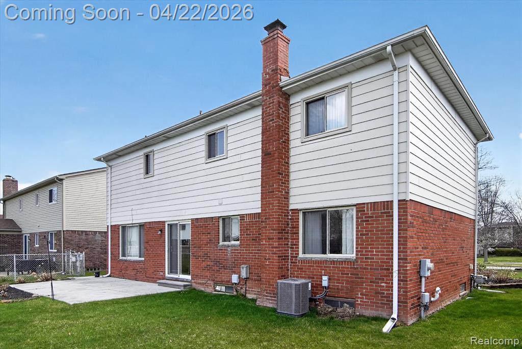44226 Harsdale Drive, Canton, MI 48187 — Photo 43