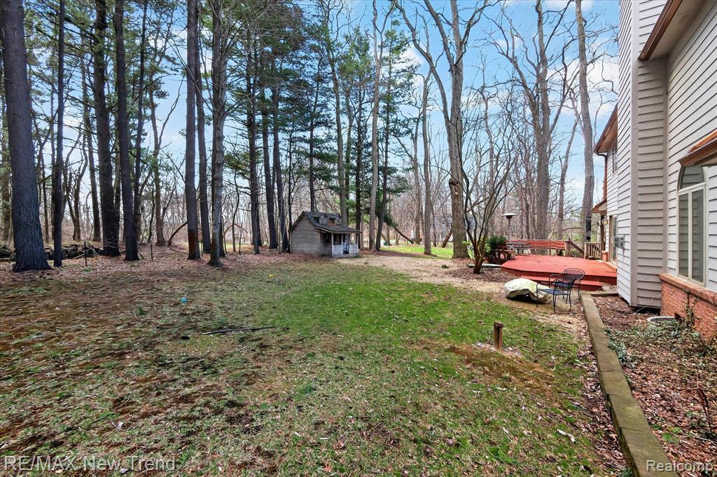 5721 Coralwood Court, Commerce Twp, MI 48382 — Photo 54