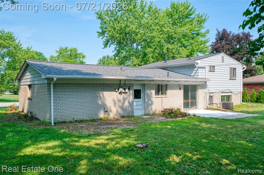 4069 Village Square, Brighton, MI 48114 — Photo 29