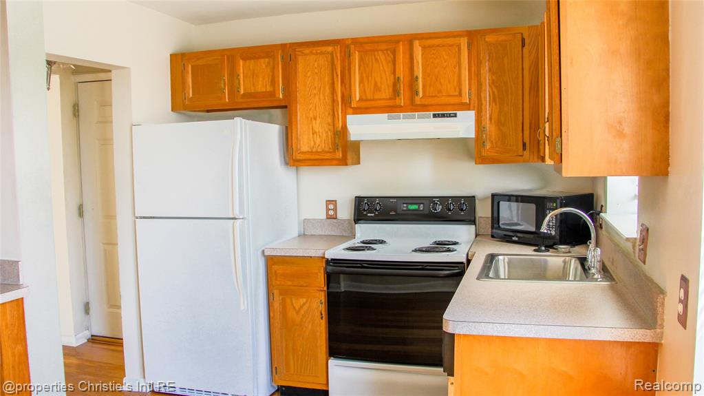 120 Seward Street, 310, Detroit, MI 48202 — Photo 7