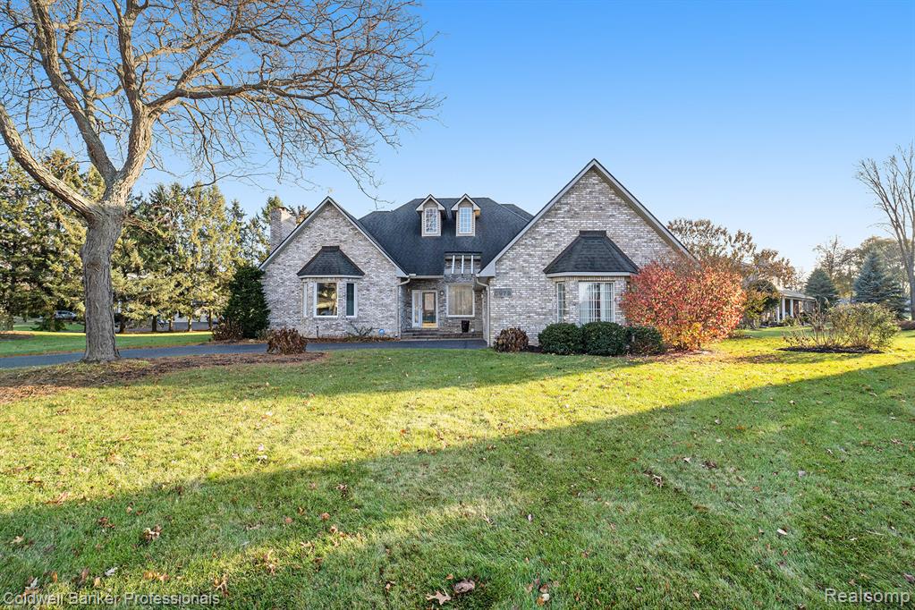 3972 Chevron Drive, Highland, MI 48356 — Photo 3