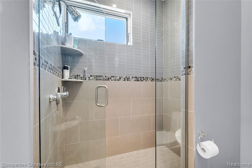 438 Selden Street, 402, Detroit, MI 48201 — Photo 25