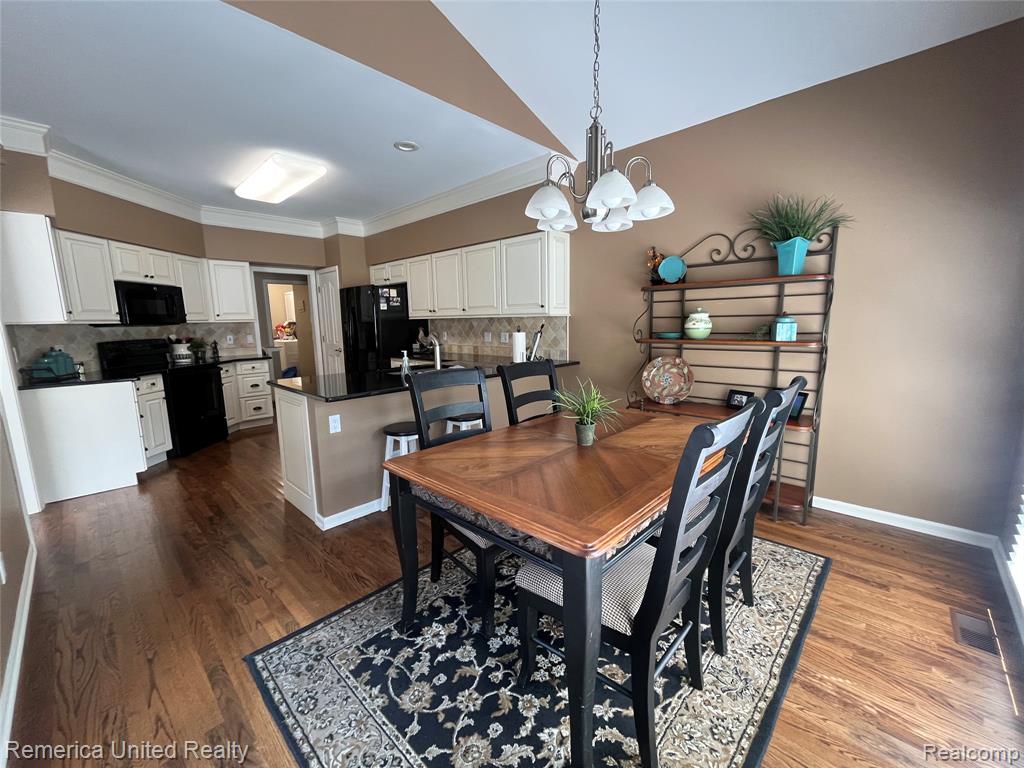 39677 MUIRFIELD Lane, Northville, MI 48168 — Photo 21