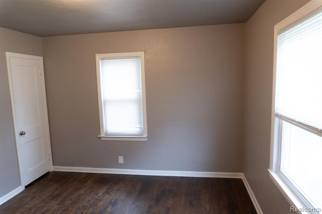 727 Waldman Avenue, Flint, MI 48507 — Photo 26