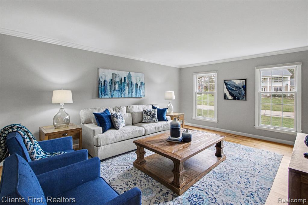 42356 Cotswold Court, Northville, MI, 48168