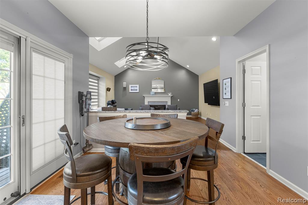 4991 Knollcrest Court, Commerce Twp, MI 48382 — Photo 20