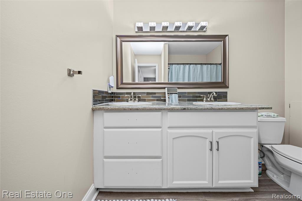 5273 Wright Way E, West Bloomfield, MI — Photo 42