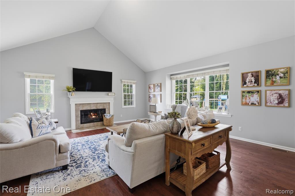 5097 Birkdale Drive, Commerce Twp, MI 48382 — Photo 20