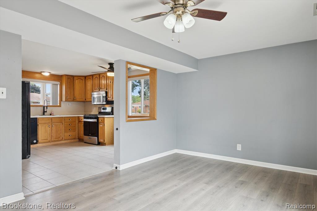 6510 CADILLAC Street, Garden City, MI — Photo 13