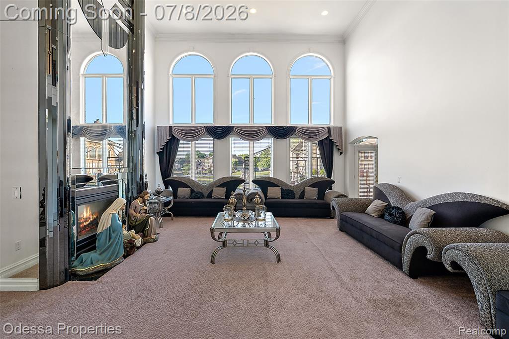 12984 Azure Drive, Utica, MI 48315 — Photo 11