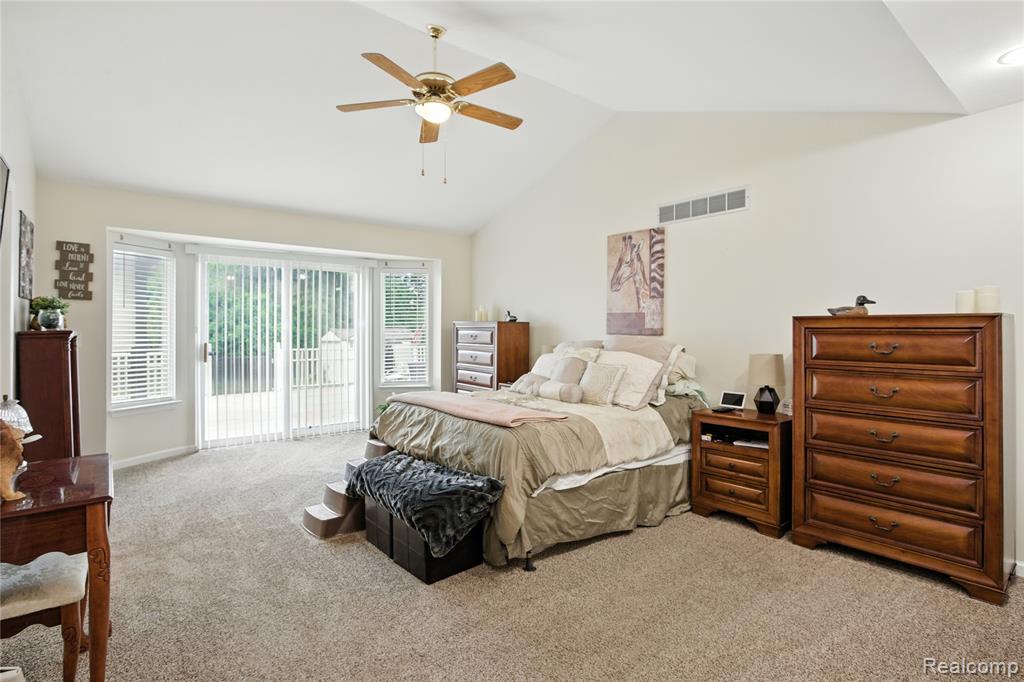 28922 Sugar Island Court, Gibraltar, MI — Photo 10