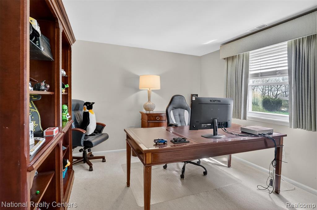 4233 N N Willoway Estates Court, Bloomfield Hills, MI, 48302