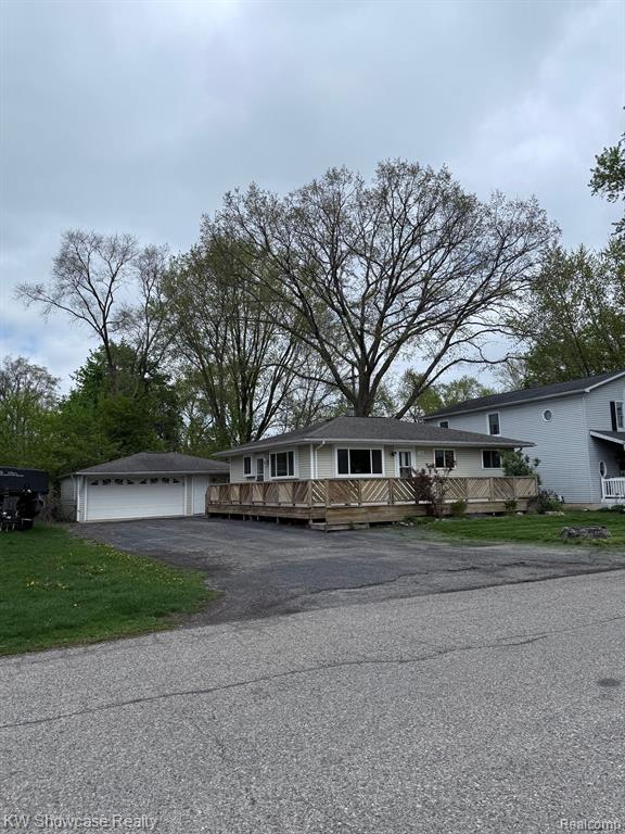 7218 Garvin Terrace, Waterford, MI 48329 — Photo 3