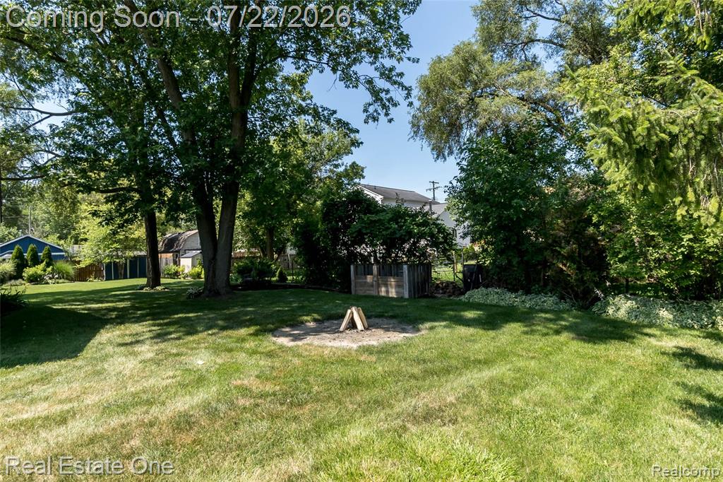 9353 Clifton Avenue, Northville, MI — Photo 2
