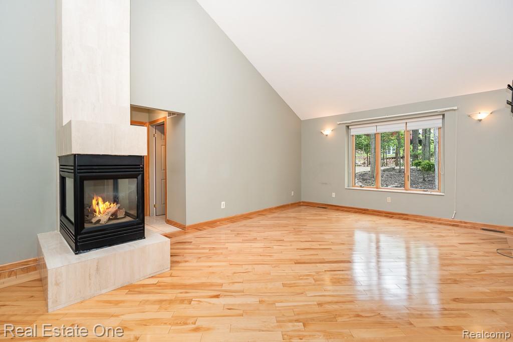 2670 Spring Grove Drive, Brighton, MI 48114 — Photo 28