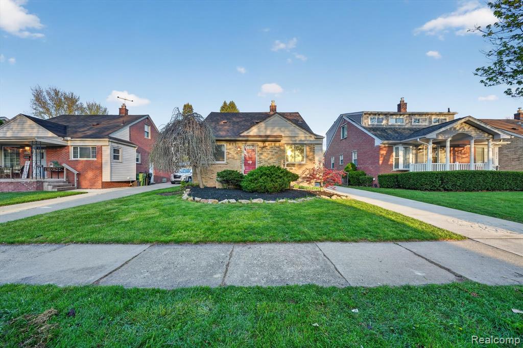 9006 Quandt Avenue, Allen Park, MI 48101 — Photo 3