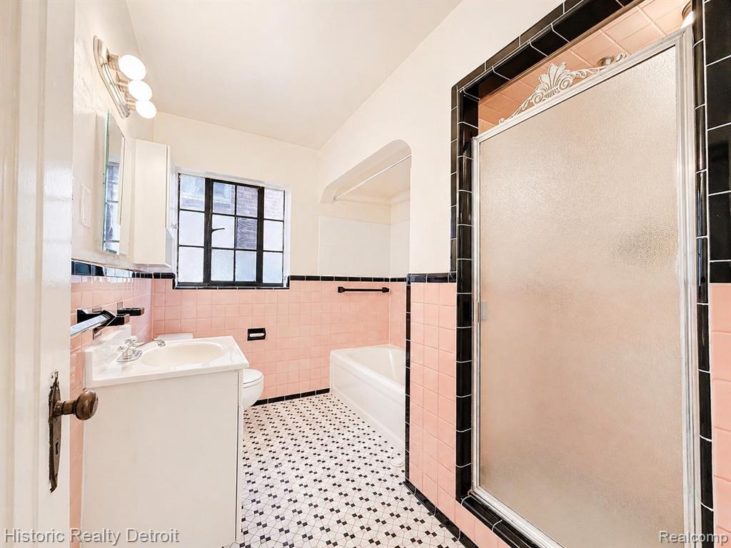 17416 Indiana Street, Detroit, MI 48221 — Photo 9