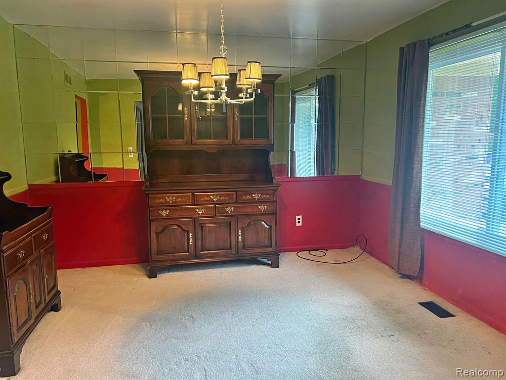 5335 BERWYCK Drive, Troy, MI 48085 — Photo 5
