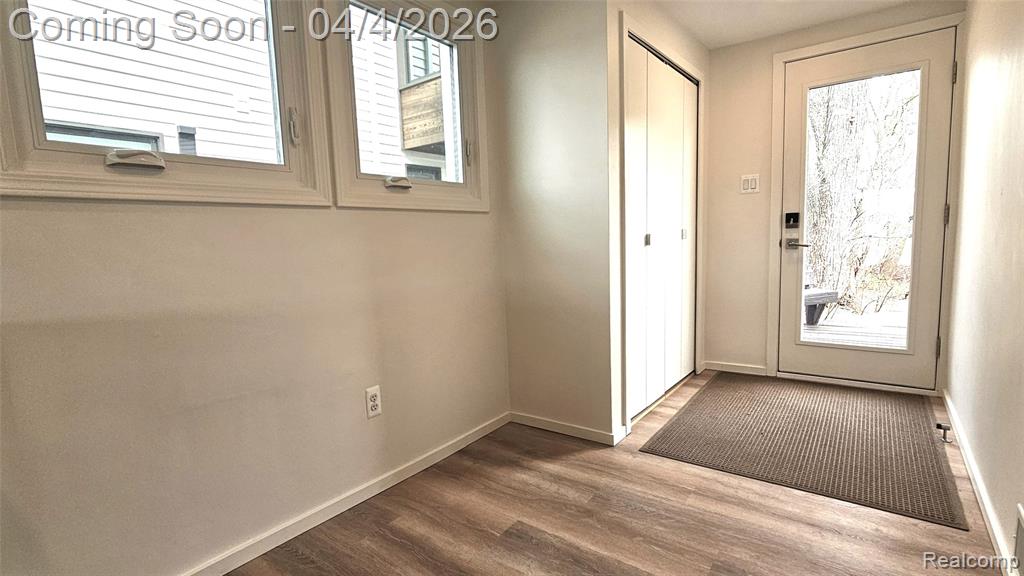 9666 Zukey Drive, Pinckney, MI 48169 — Photo 3