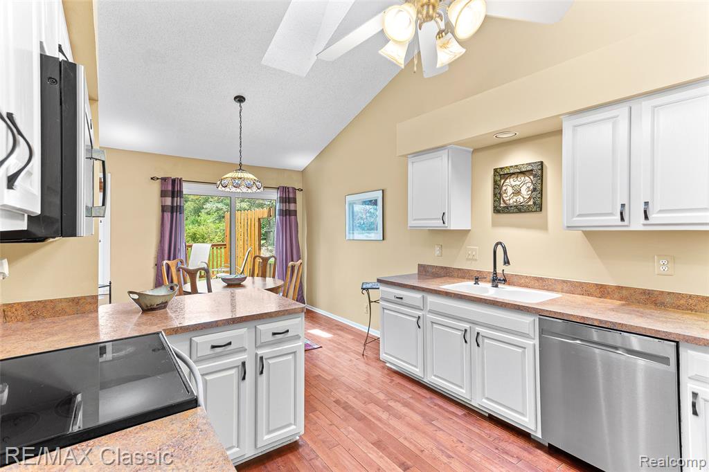 227 Edington Circle, Canton, MI 48187 — Photo 12