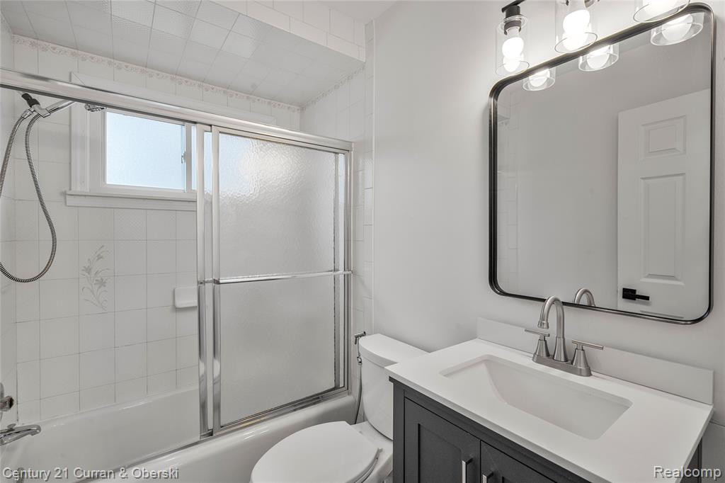 9025 Weddel Street, Taylor, MI 48180 — Photo 19