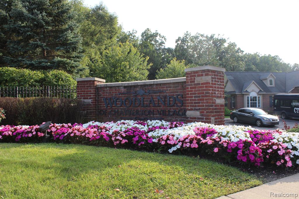 47640 PEMBROKE Drive, Canton, MI 48188 — Photo 28