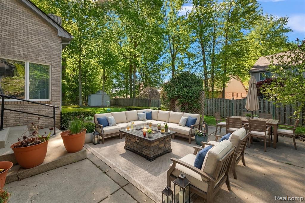 17840 Christine Boulevard N, Clinton Twp, MI 48038 — Photo 11