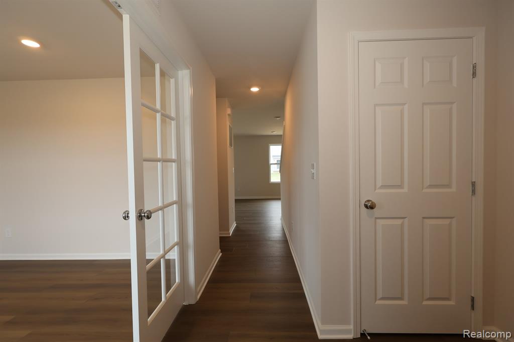 642 Harvest Way, Chelsea, MI 48118 — Photo 6