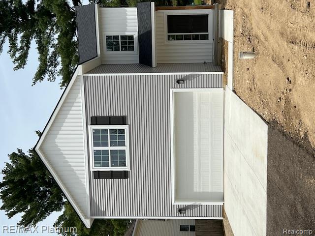 9400 Roland Drive