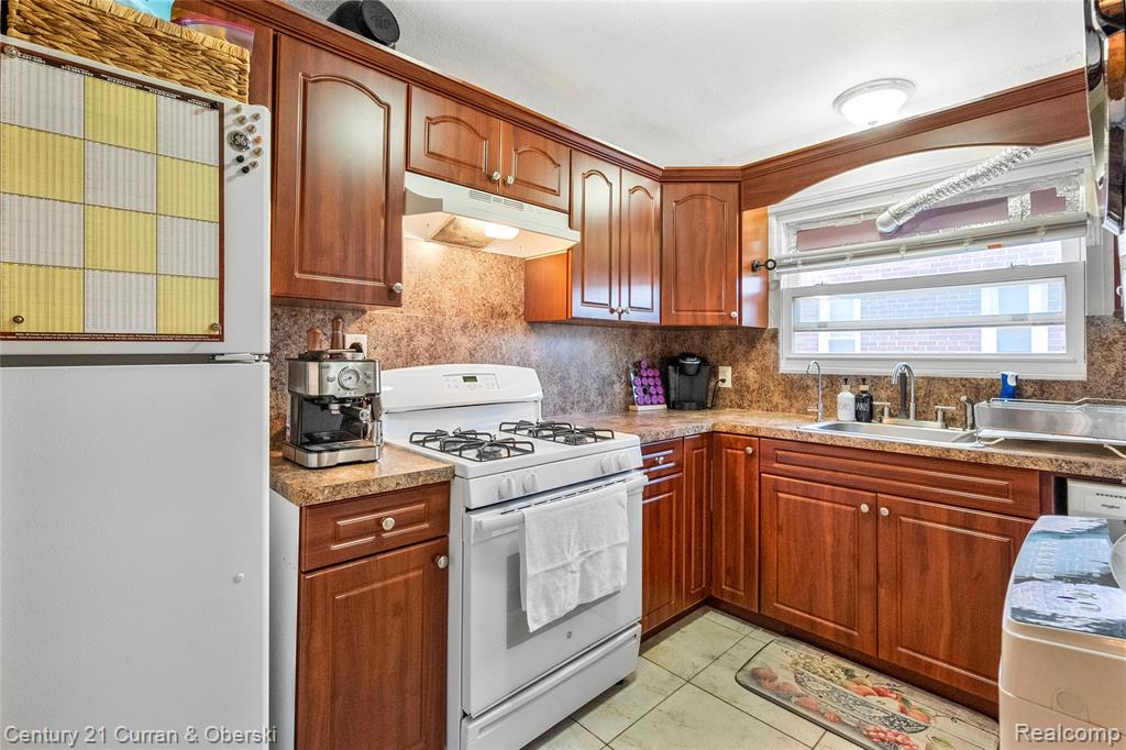 7013 Payne Avenue, Dearborn, MI 48126 — Photo 30
