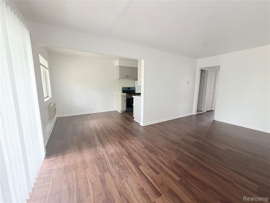 14940 Longacre Street - Photo 5