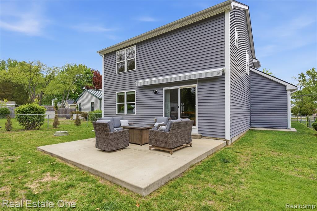 8915 Gittins Street, Commerce Twp, MI 48382 — Photo 30