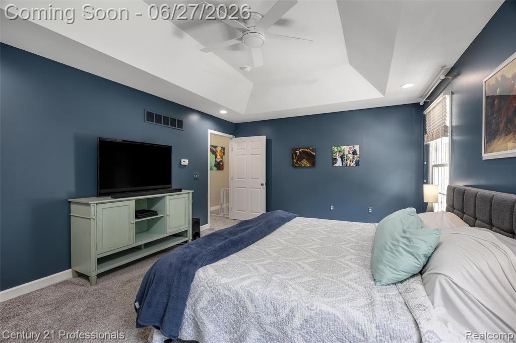 8928 Wild Iris Court, Davisburg, MI 48350 — Photo 29