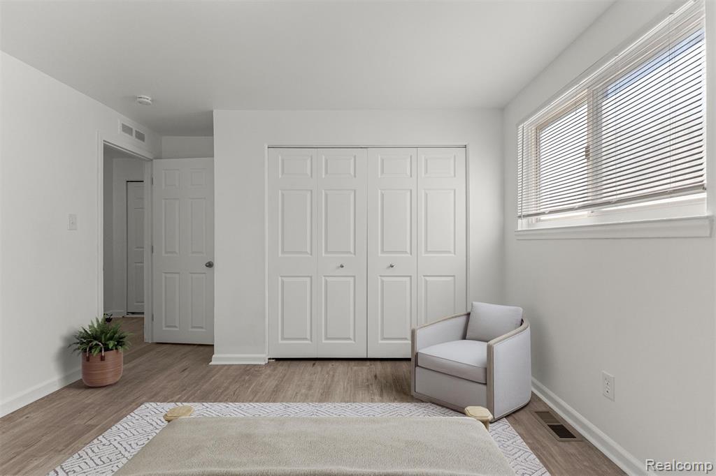 30022 White Street, Rockwood, MI — Photo 23