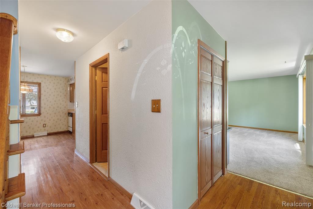 6635 EASTLAWN Avenue, Clarkston, MI — Photo 8