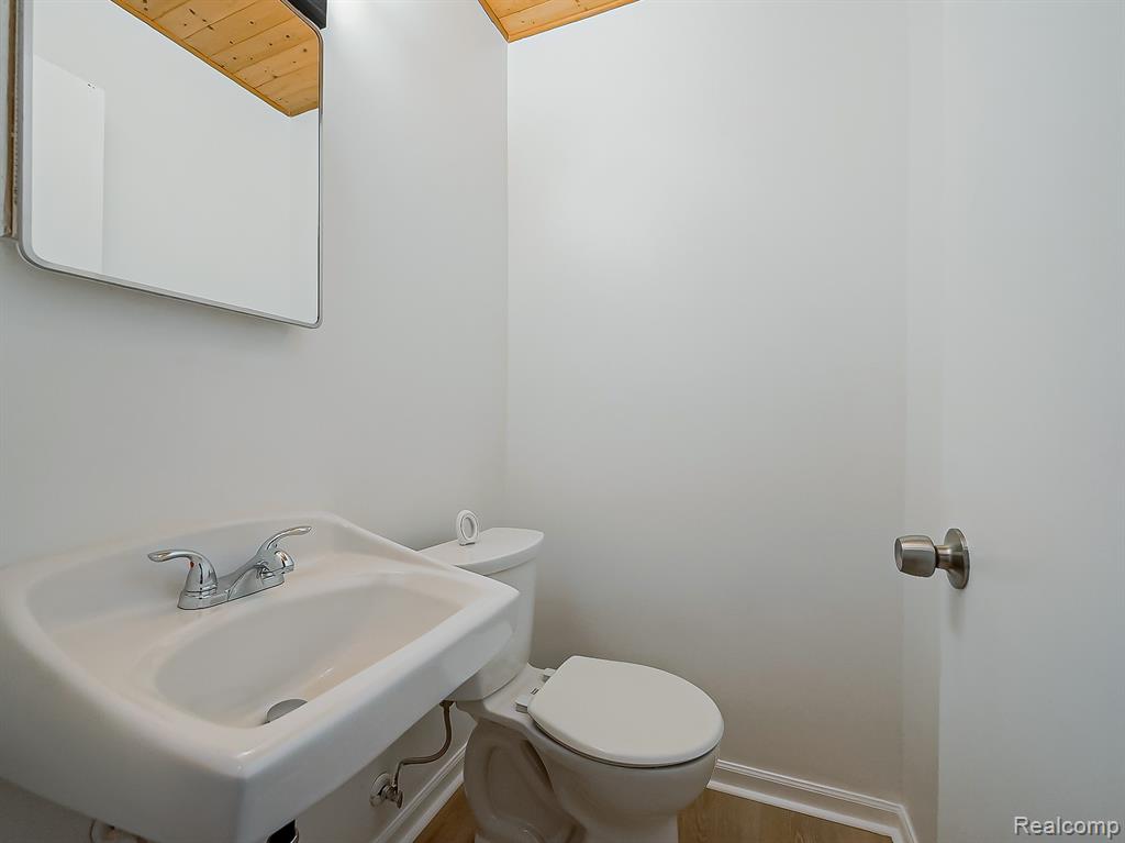 7580 Thornwood Street, Canton, MI 48187 — Photo 21